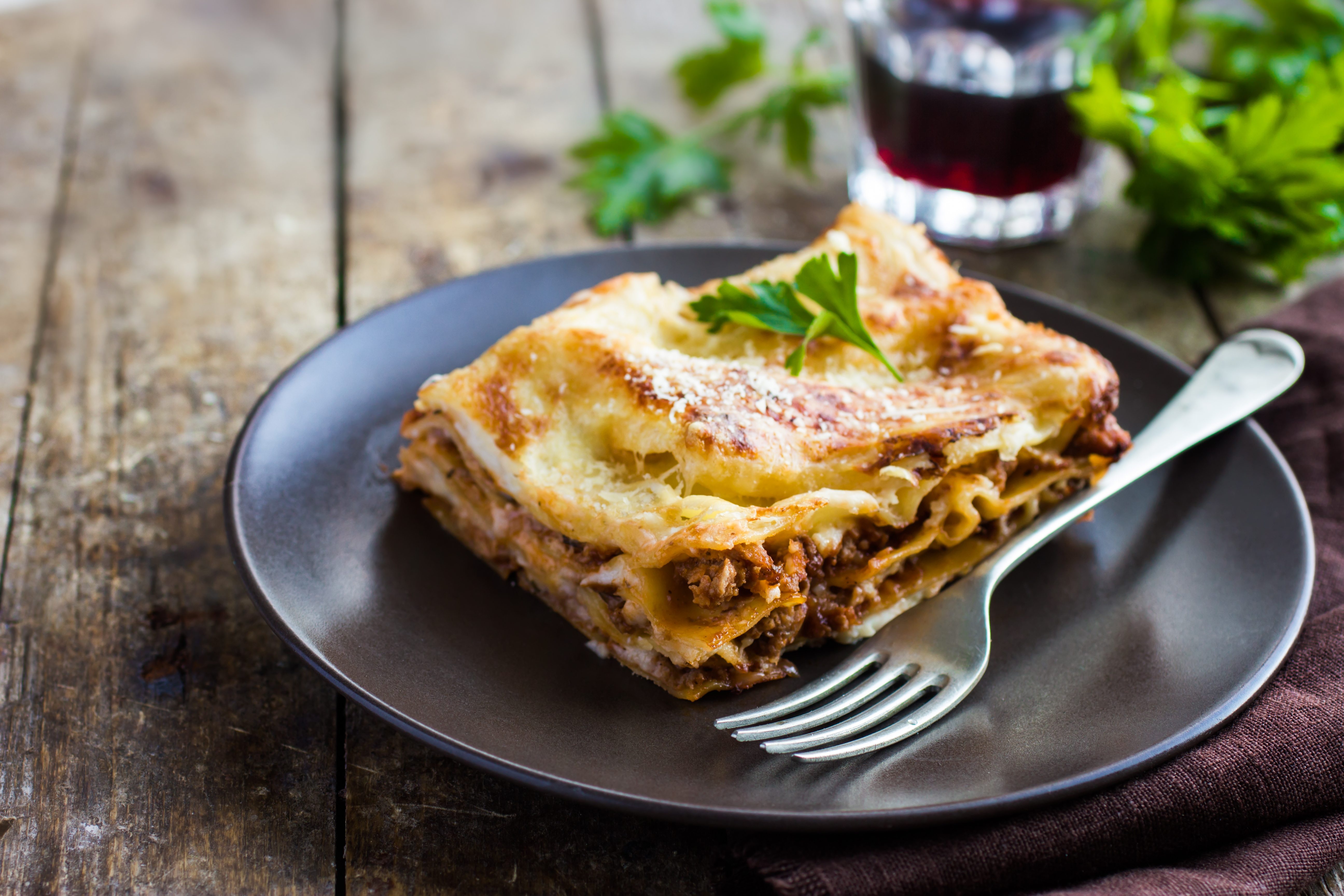 Traditional lasagna, ordered online and delivered - Prepared dish